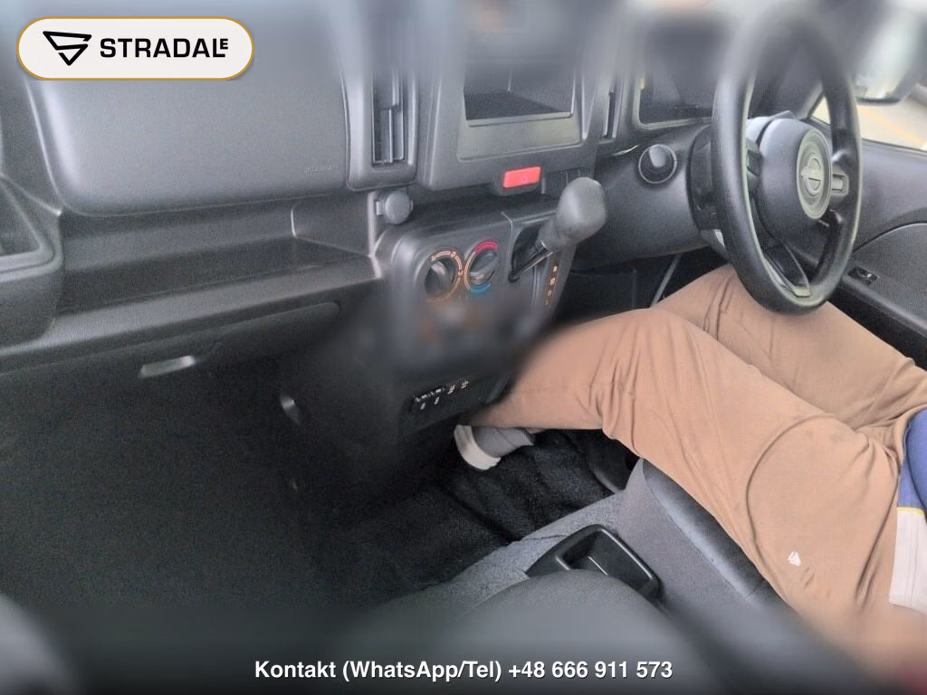 NISSAN CLIPPER VAN DX, miniaturka 4