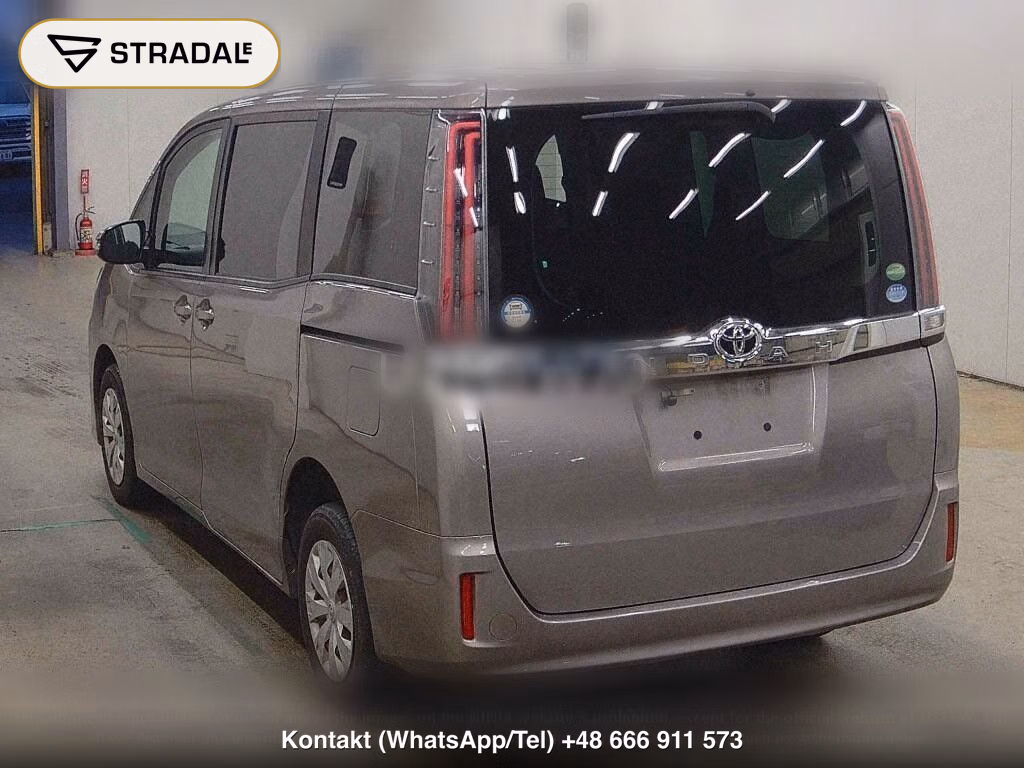 TOYOTA NOAH 4WD X, miniaturka 3