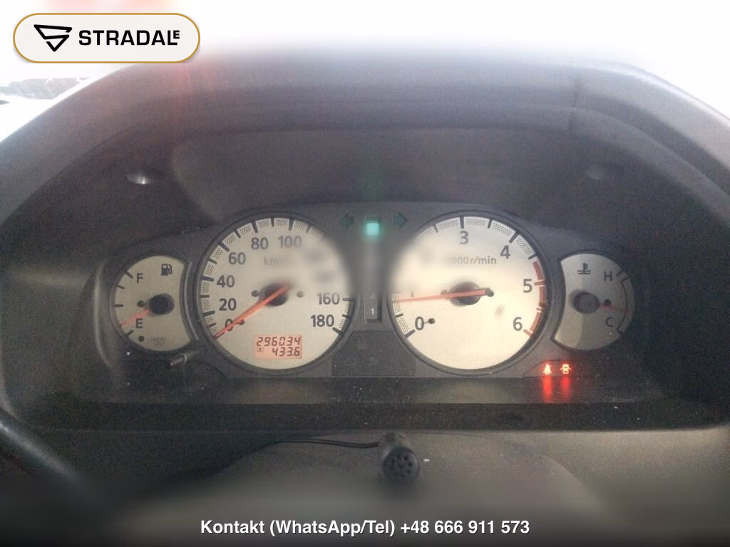 NISSAN CARAVAN 4D 4WD, miniaturka 4