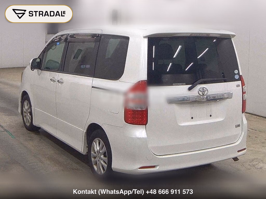 TOYOTA NOAH SI, miniaturka 3