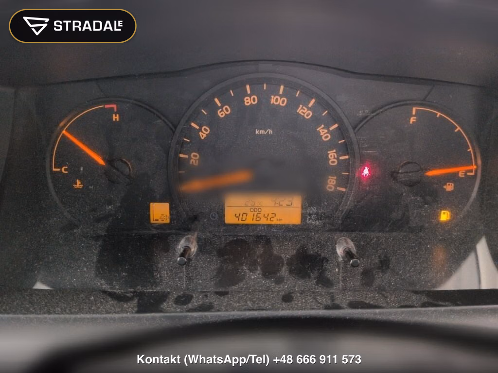 TOYOTA HIACE VAN 4D 4WD OTHERS, miniaturka 4