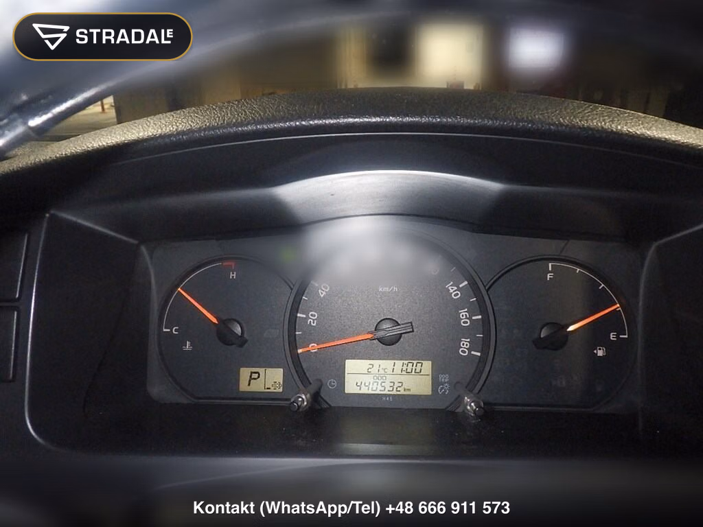 TOYOTA HIACE VAN 5D DX, miniaturka 4