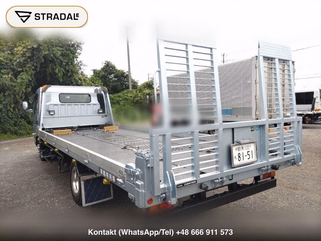 MITSUBISHI FUSO CANTER 2D LOADING VEHICLE, miniaturka 3