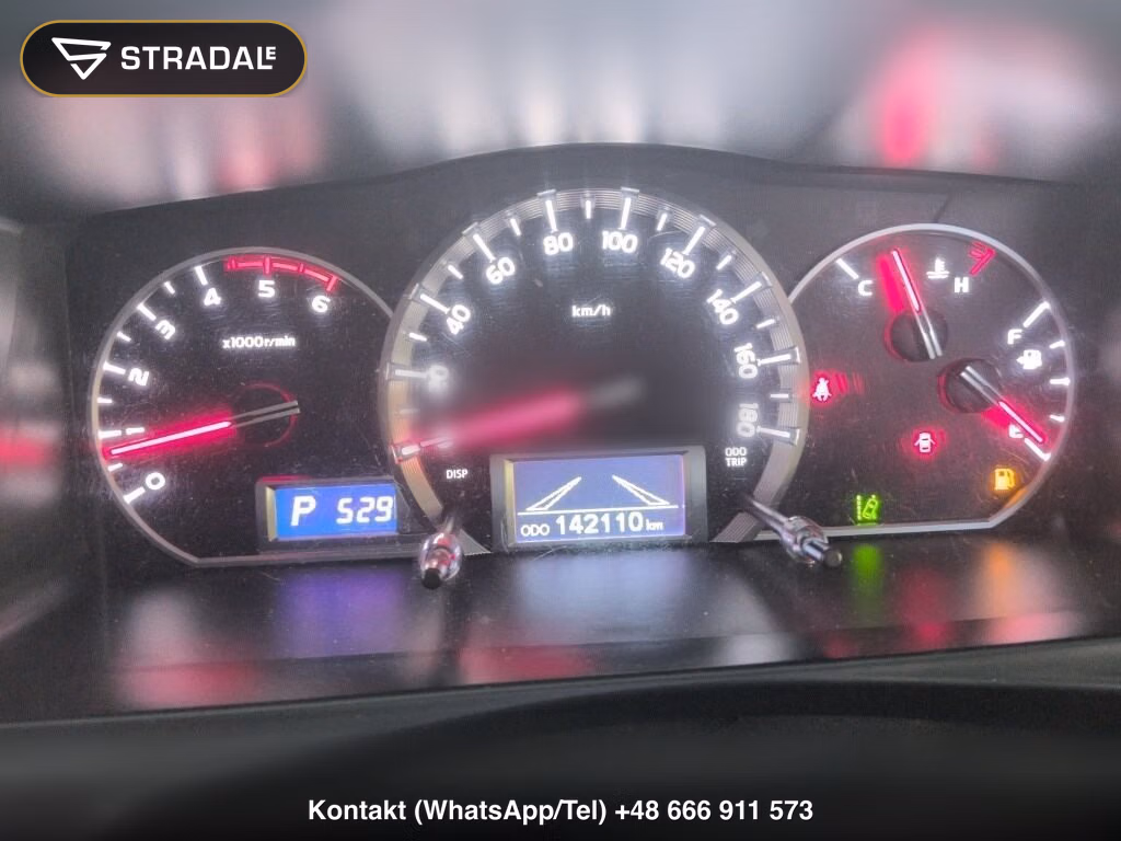 TOYOTA HIACE VAN 4D 4WD DX, miniaturka 4