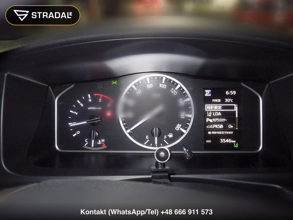 TOYOTA HIACE VAN 5D DX, miniaturka 4