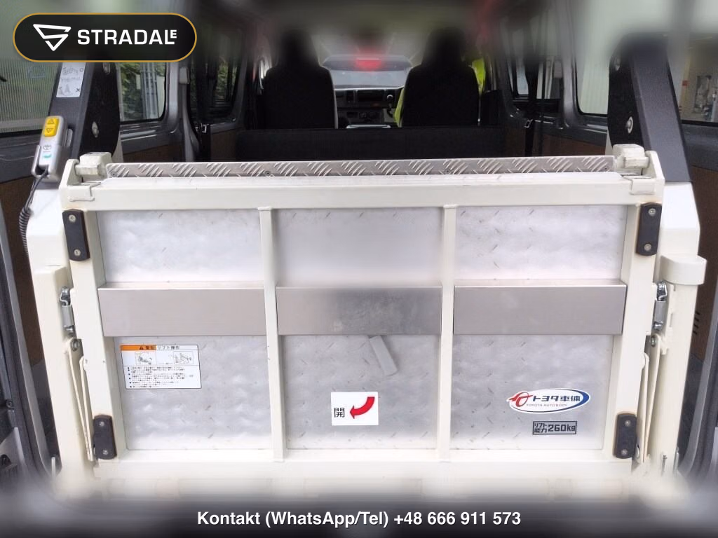 TOYOTA HIACE VAN 4D DX, miniaturka 7
