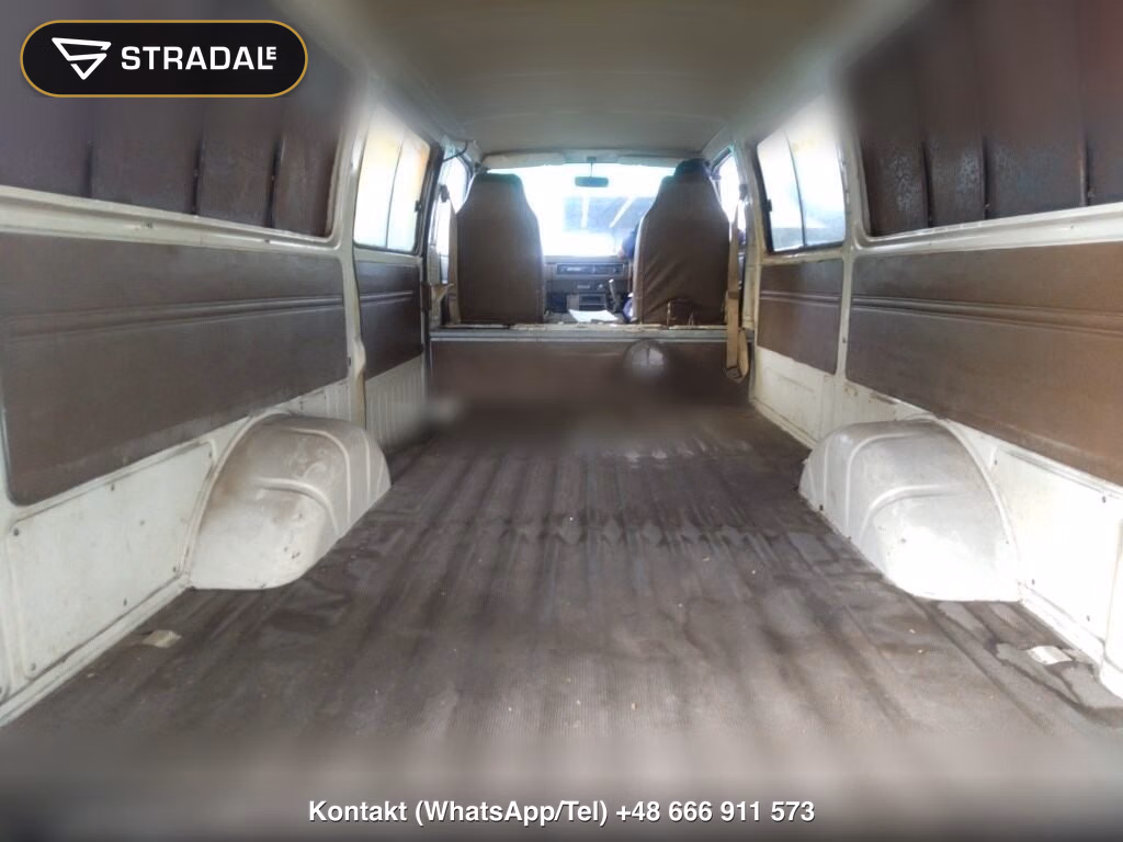 TOYOTA HIACE VAN 4D, miniaturka 7
