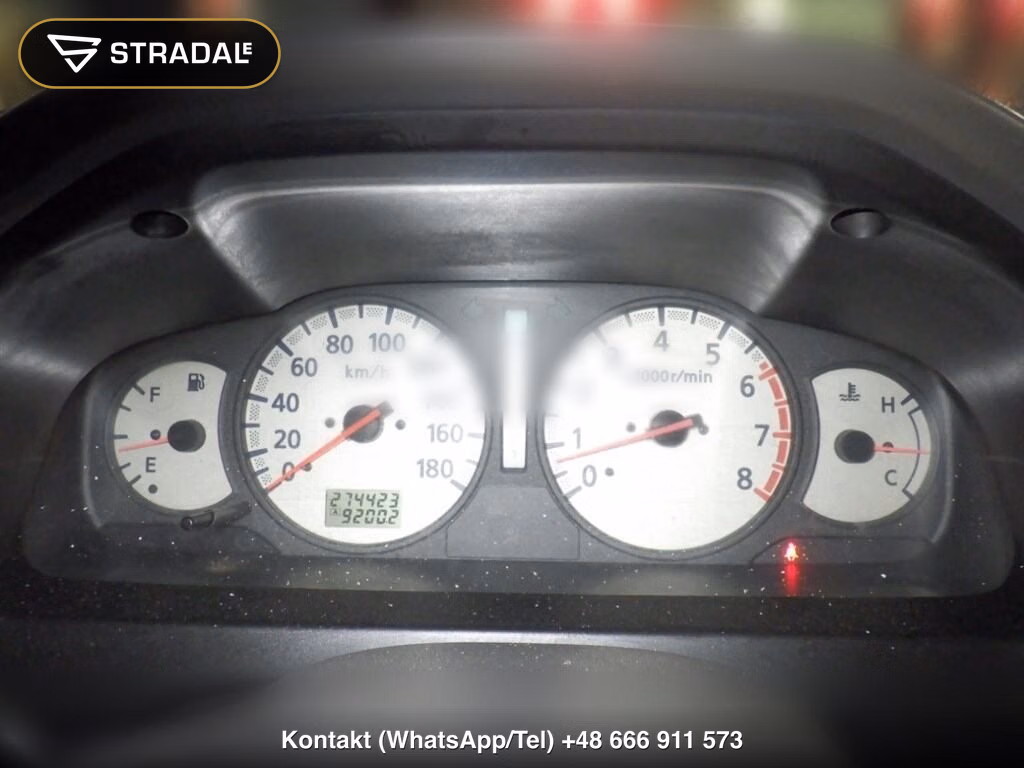 NISSAN CARAVAN 4D, miniaturka 4