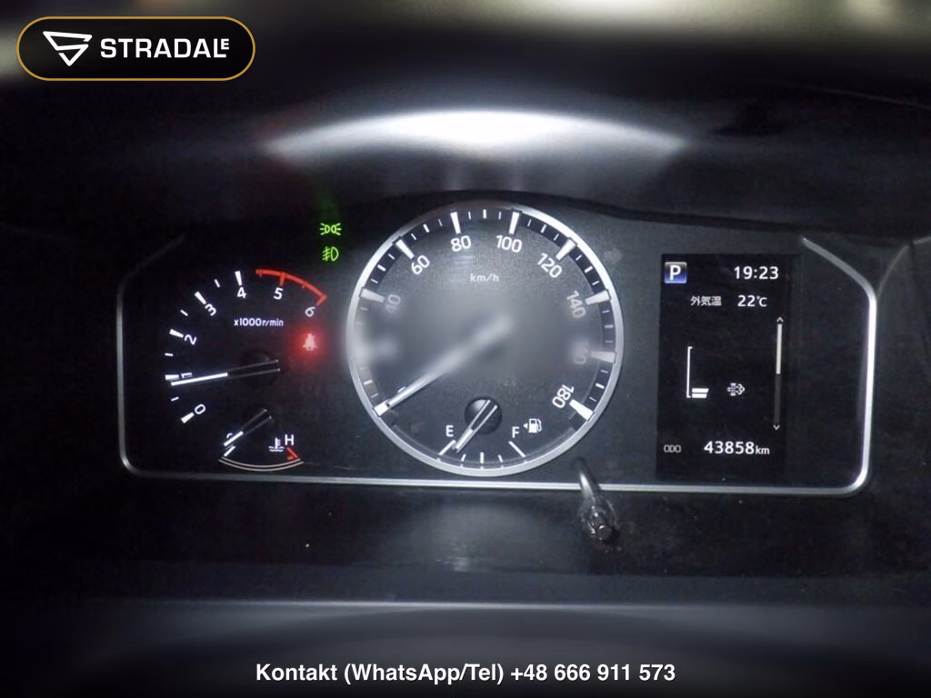 TOYOTA HIACE VAN 5D 4WD DX, miniaturka 4