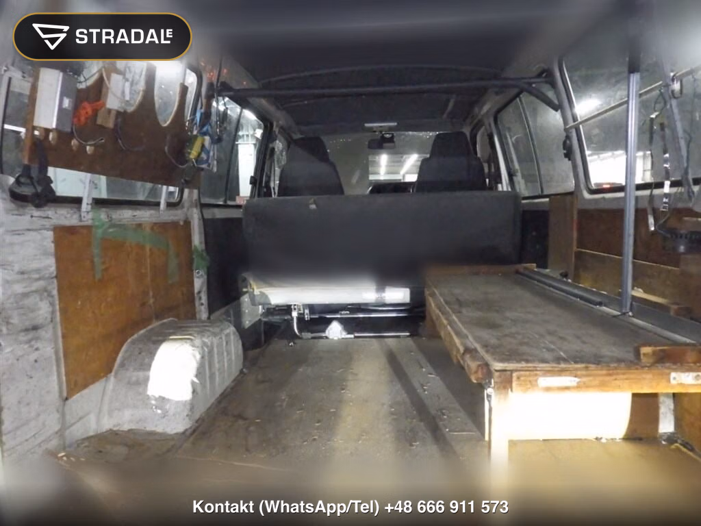 TOYOTA HIACE VAN 4D DX, miniaturka 7