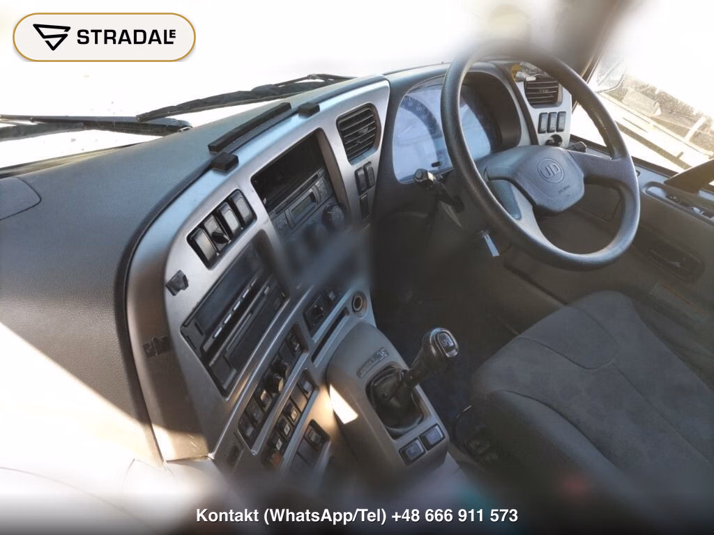 UD TRUCKS QUON TRACTOR, miniaturka 4