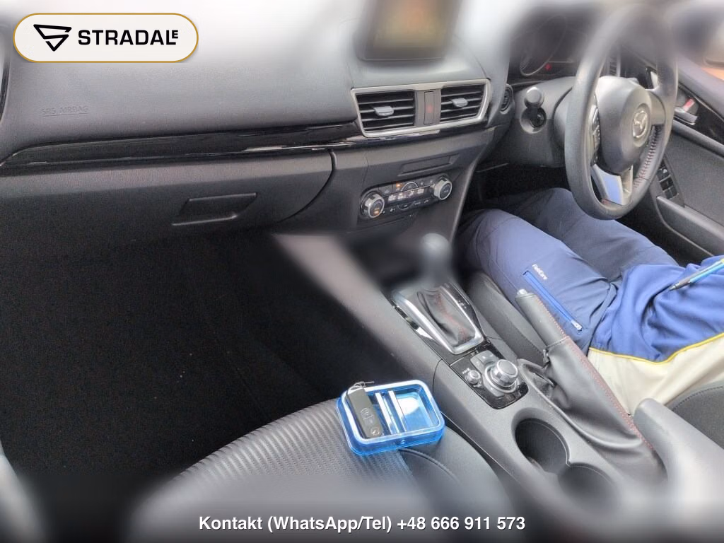 MAZDA AXELA SPORT 15S, miniaturka 4