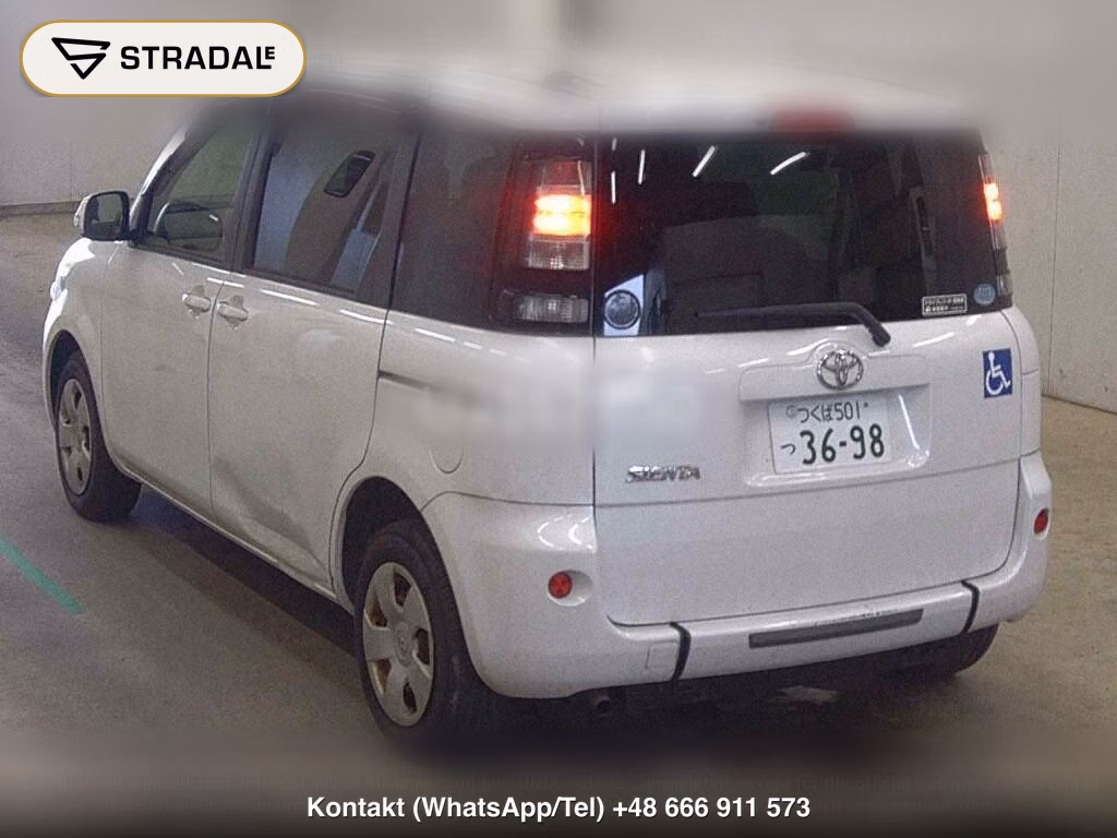 TOYOTA SIENTA, miniaturka 3
