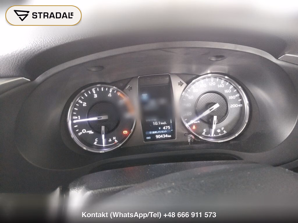 TOYOTA HILUX 4D 4WD Z, miniaturka 4
