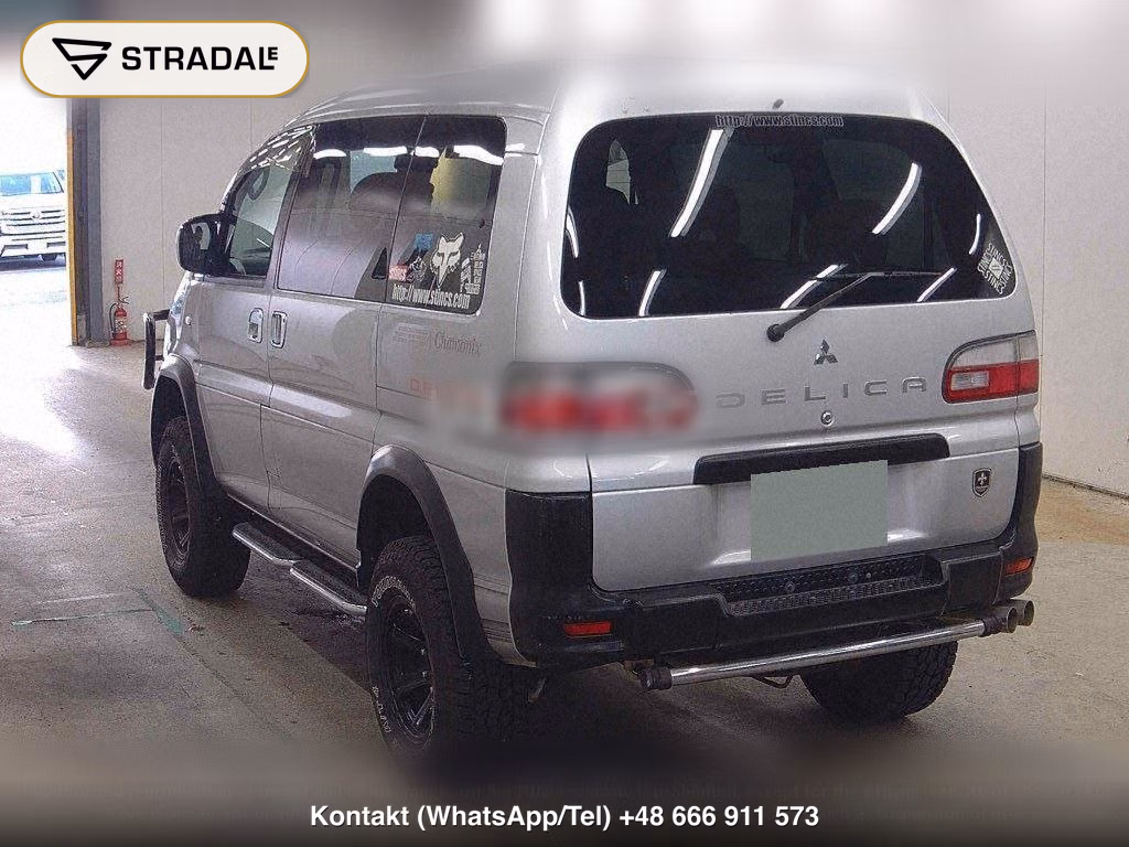 MITSUBISHI DELICA SPACE GEAR 4D 4WD CHAMONIX, miniaturka 3