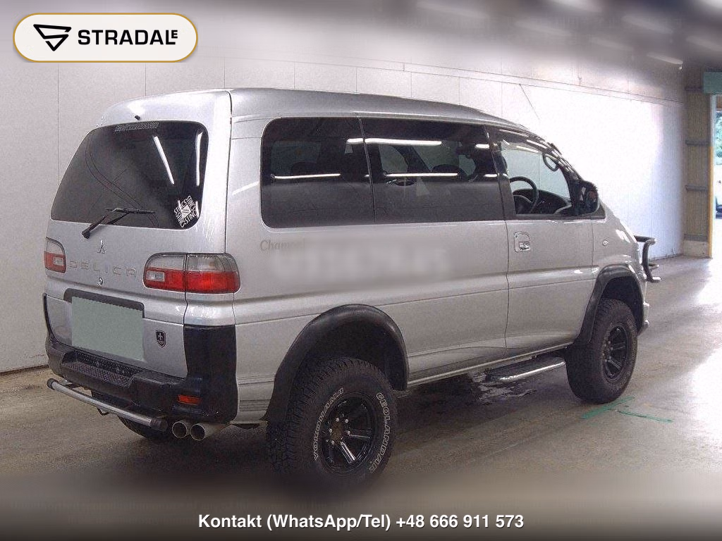 MITSUBISHI DELICA SPACE GEAR 4D 4WD CHAMONIX, miniaturka 6