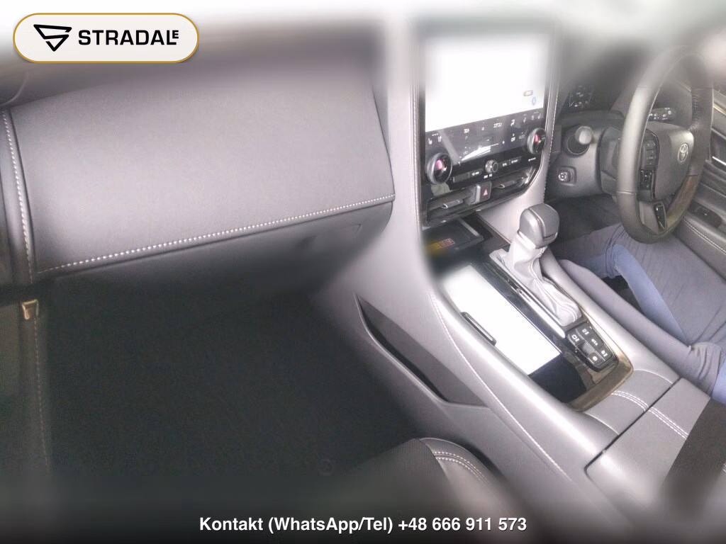 TOYOTA ALPHARD HYBRID 4WD Z, miniaturka 4