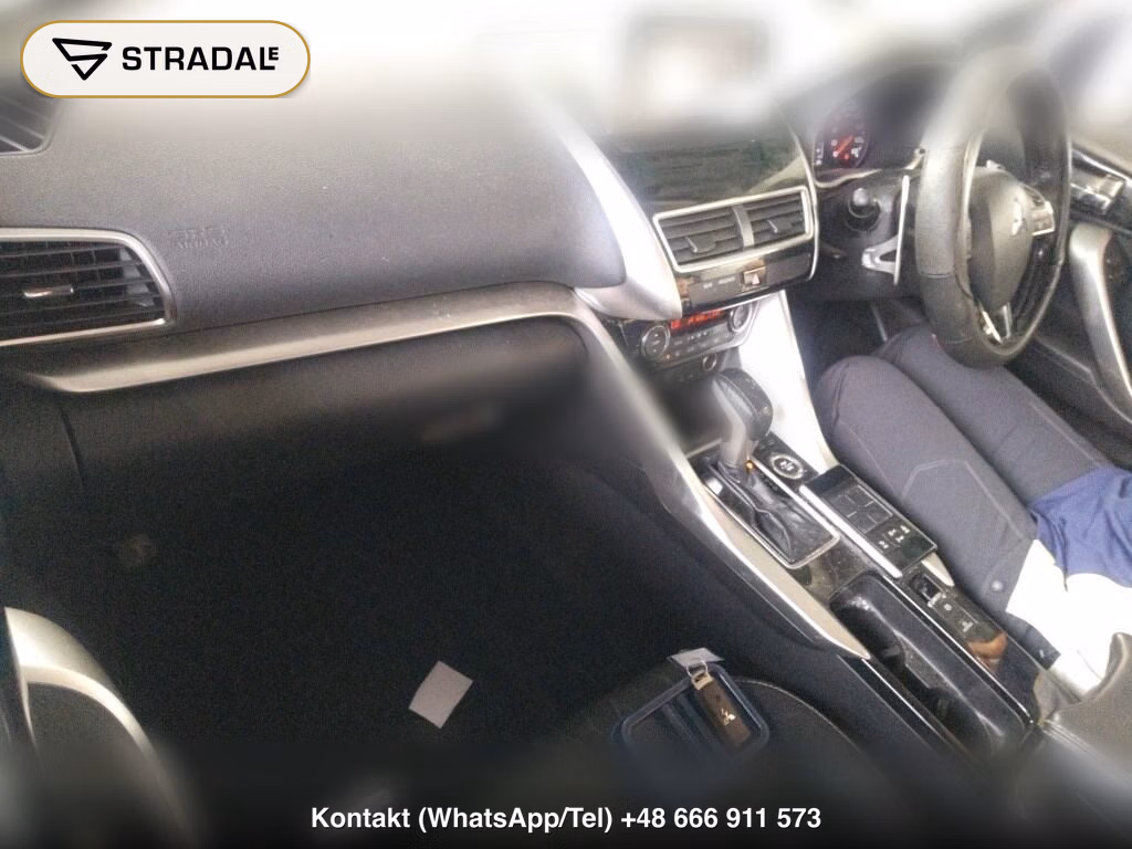 MITSUBISHI ECLIPSE CROSS 4WD BLACK EDITION, miniaturka 4