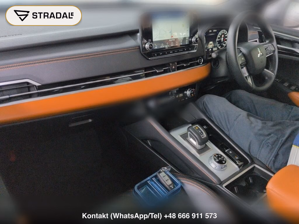 MITSUBISHI OUTLANDER PHEV 4WD P, miniaturka 4
