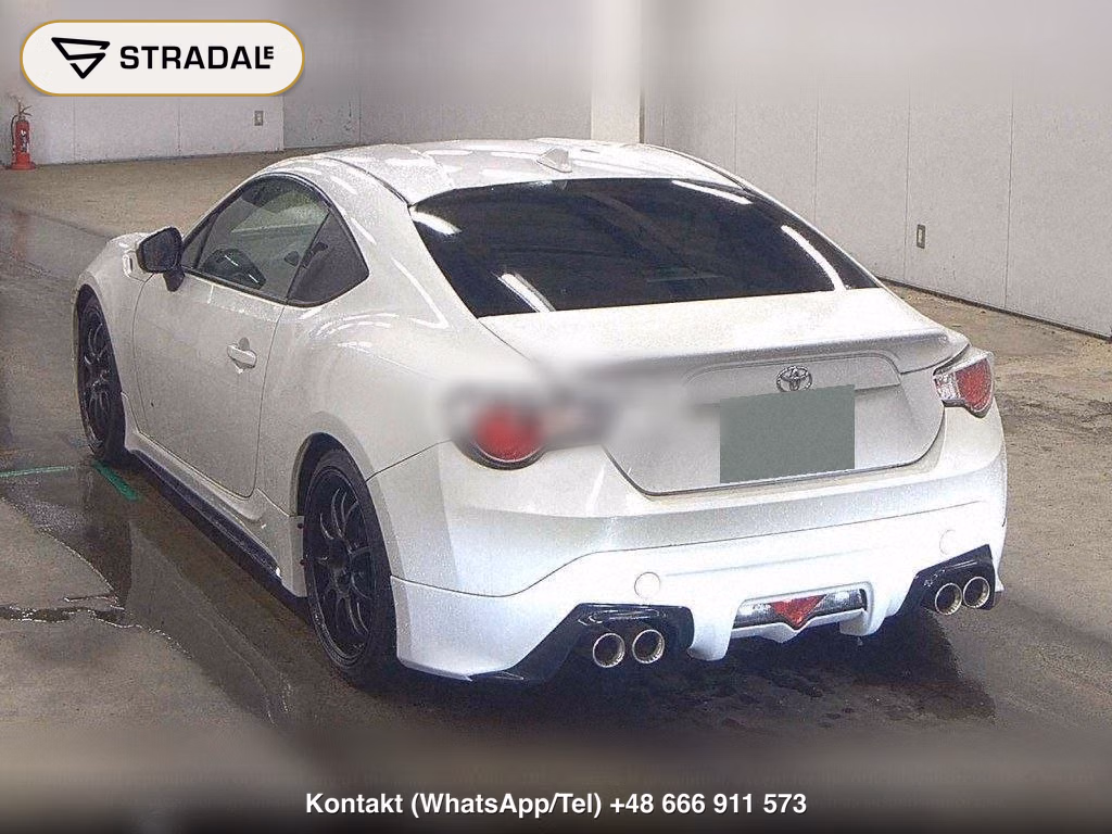 TOYOTA 86 GT, miniaturka 3