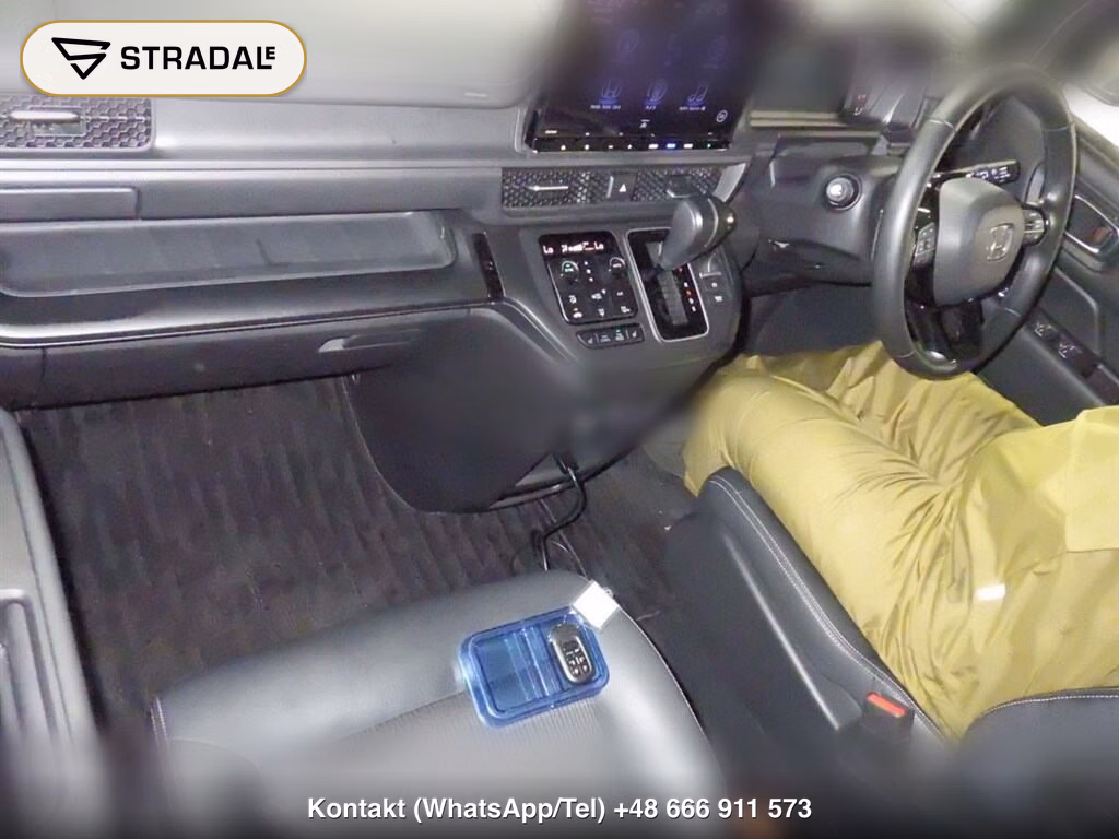 HONDA STEPWAGON SPADA 4WD SPADA, miniaturka 4