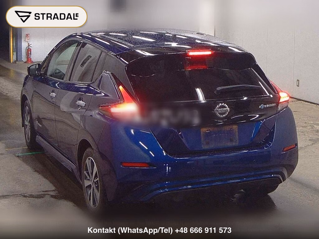 NISSAN LEAF X, miniaturka 3