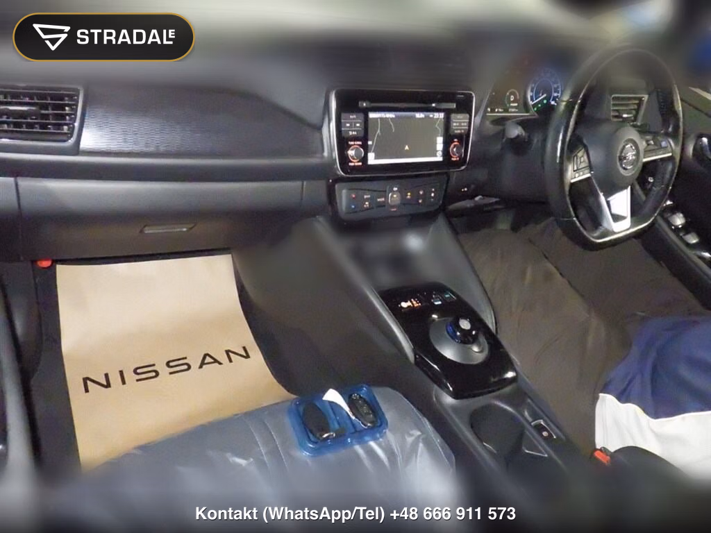 NISSAN LEAF X, miniaturka 4