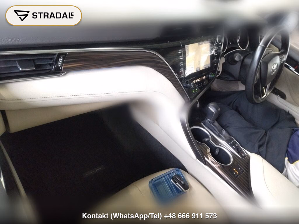 TOYOTA CAMRY 4D G LEATHER PACKAGE, miniaturka 4