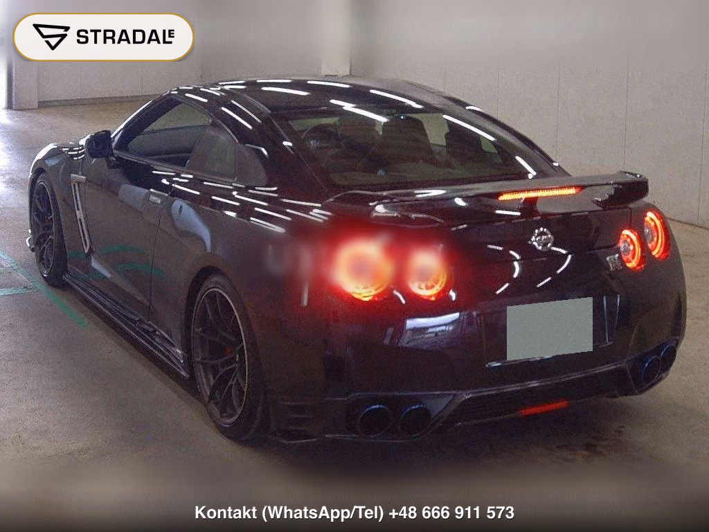 NISSAN GT-R 4WD BLACK EDITION, miniaturka 3
