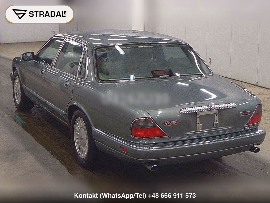 DAIMLER DAIMLER DOUBLE SIX, miniaturka 3