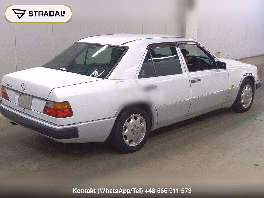 MERCEDES BENZ MEDIUM CLASS 4D 300E, miniaturka 6