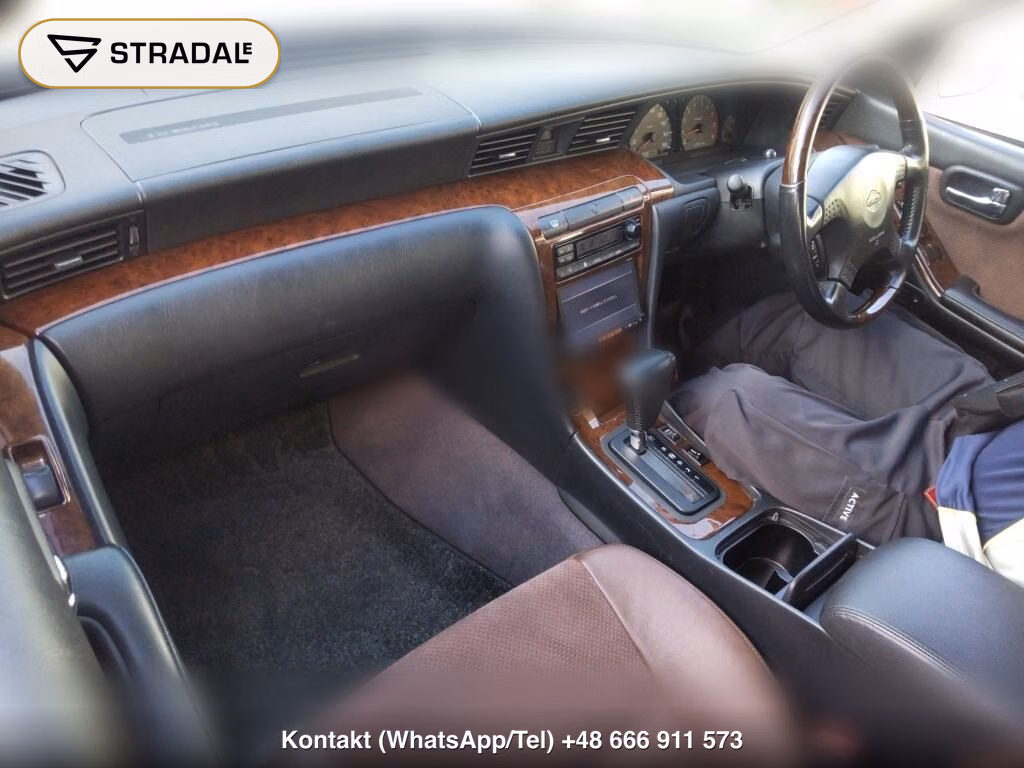 NISSAN LAUREL 4HT 25 CLUB S 30TH ANNIVERSARY, miniaturka 4