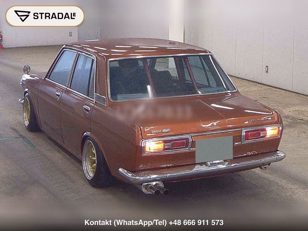 NISSAN BLUEBIRD 4D, miniaturka 3