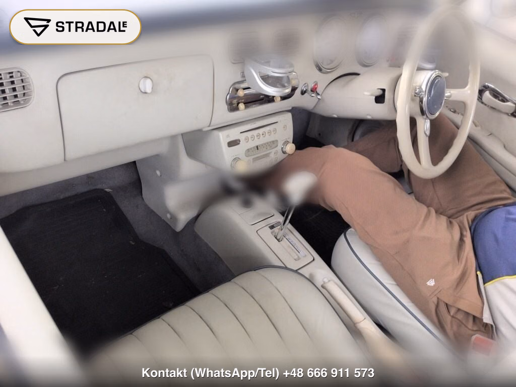 NISSAN FIGARO, miniaturka 4