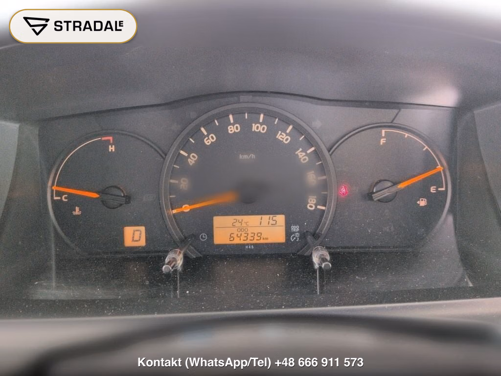TOYOTA HIACE VAN 4D WELCAB, miniaturka 4