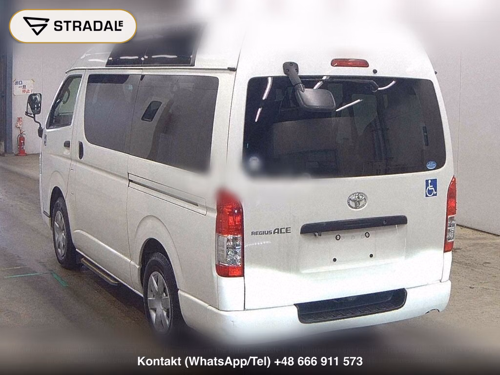 TOYOTA HIACE VAN 4D WELCAB, miniaturka 3