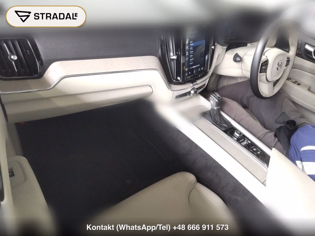 VOLVO XC60 4WD D4 AWD INSCRIPTION, miniaturka 4