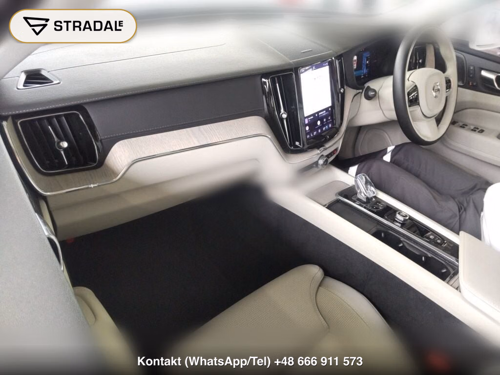 VOLVO XC60 4WD RECHARGE PLUG-IN HYBRID T8 AWD INSCRIPTI, miniaturka 3