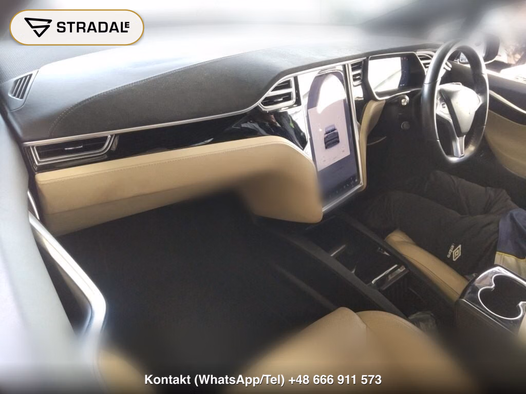TESLA MODEL X 4WD, miniaturka 4