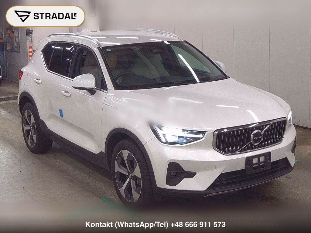VOLVO XC40 4WD ULTIMATE B4 AWD, miniaturka 2