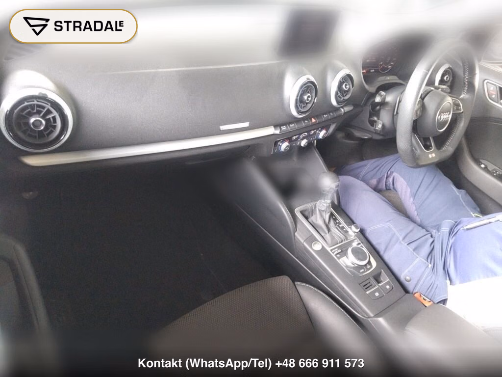AUDI A3 5D SPORTBACK 30TFSI SIGNATURE EDITION, miniaturka 4