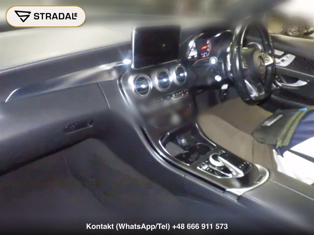 MERCEDES BENZ C-CLASS 4D C180 AVANTGARDE AMG LINE, miniaturka 4