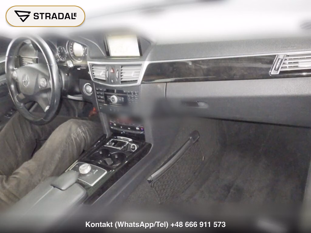 MERCEDES BENZ E-CLASS 4D E350 AVANTGARDE, miniaturka 4