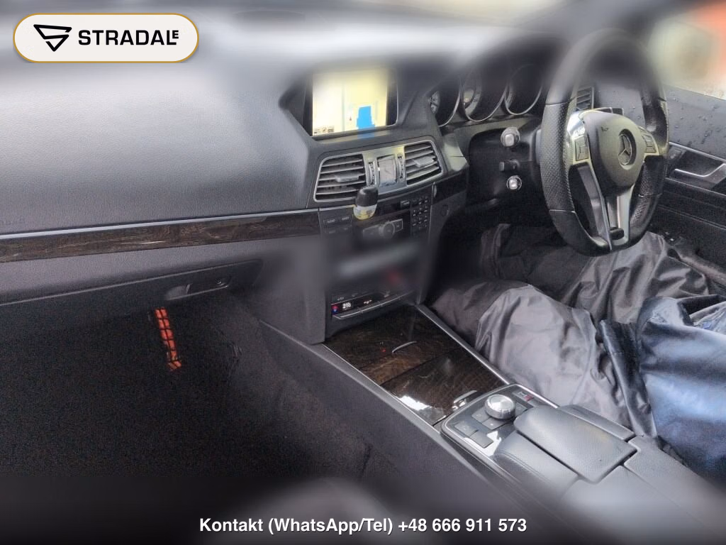 MERCEDES BENZ E-CLASS CP, miniaturka 4
