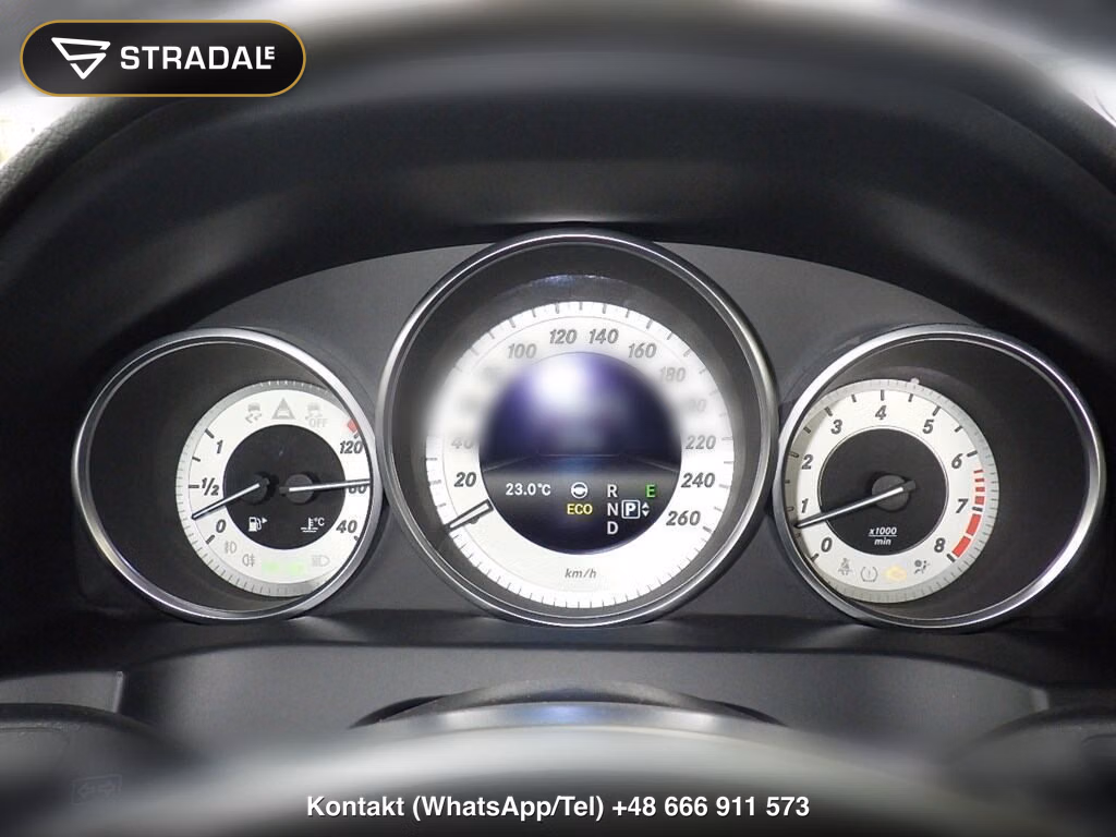 MERCEDES BENZ E-CLASS OP E250 CABRIOLET AMG SPORTS PACKAGE, miniaturka 7