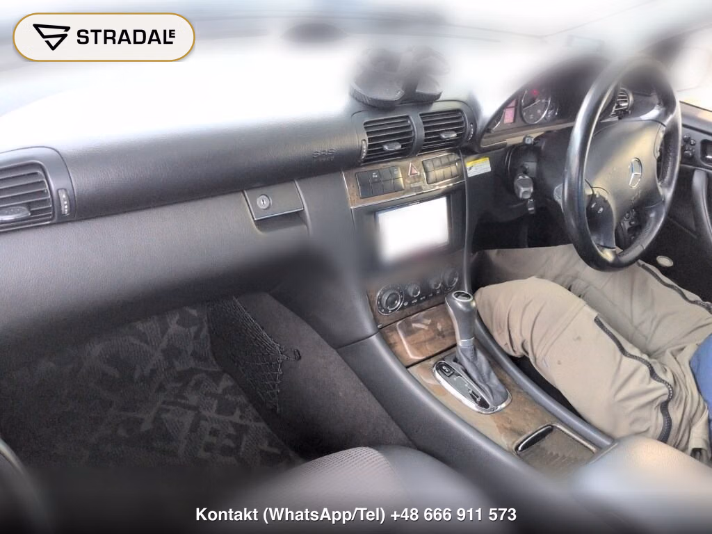 MERCEDES BENZ C-CLASS 4D C230 AVANTGARDE, miniaturka 4