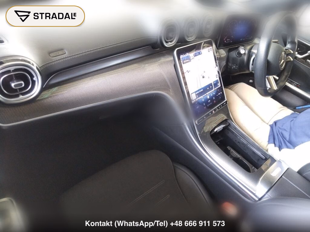 MERCEDES BENZ C-CLASS 4D C220D AVANTGARDE AMG LINE, miniaturka 4