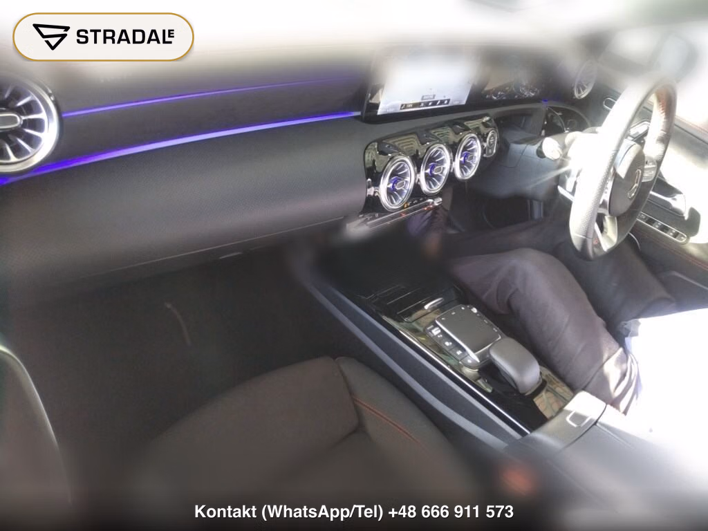 MERCEDES BENZ CLA-CLASS CLA180 AMG LINE, miniaturka 4