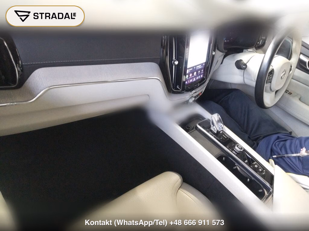 VOLVO XC60 4WD B5 AWD INSCRIPTION, miniaturka 4