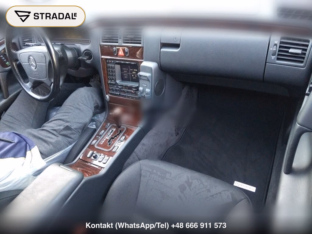 MERCEDES BENZ E-CLASS 4D E320, miniaturka 4